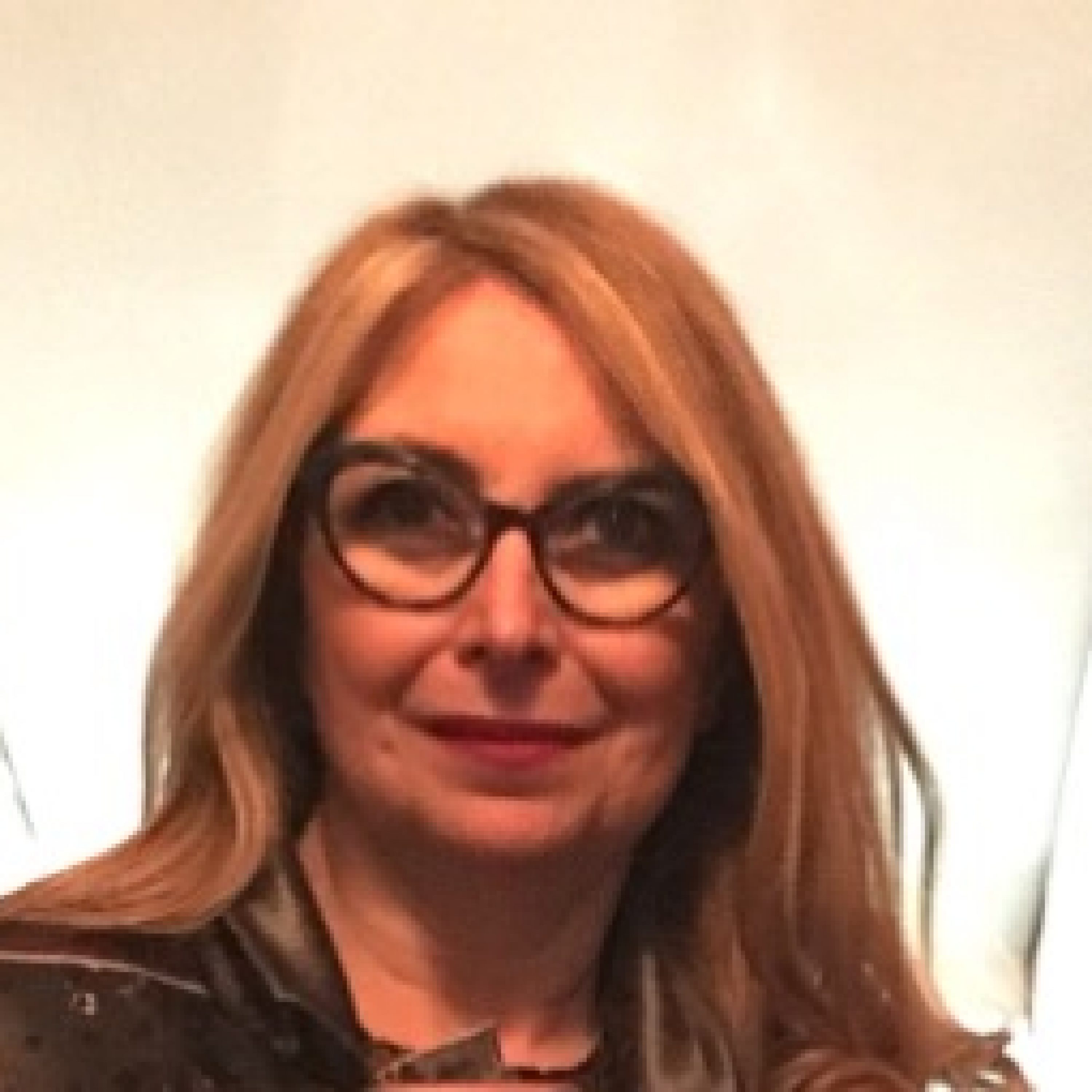 Foto della professoressa Attaianese Erminia