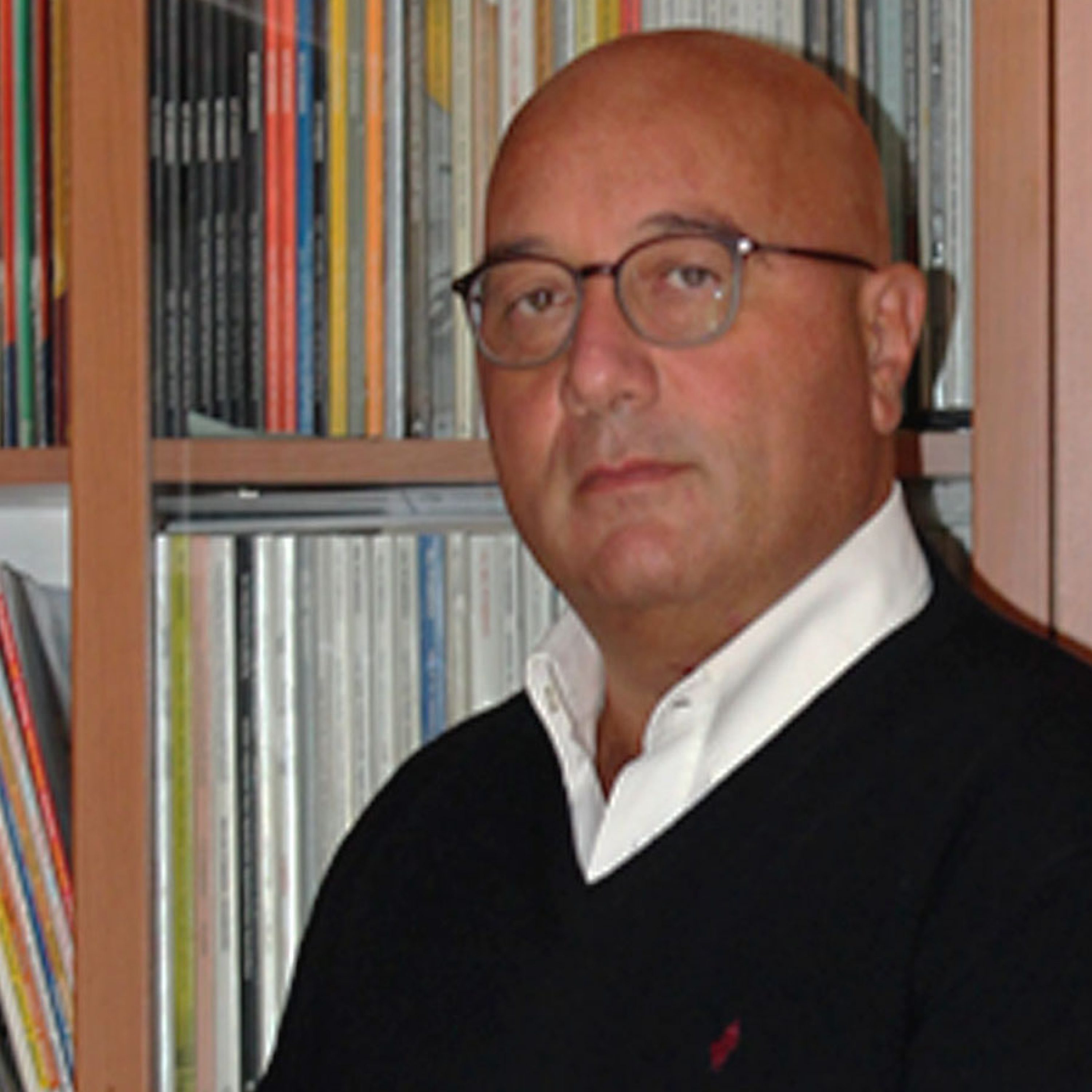 Foto del professore Raffaele Amore